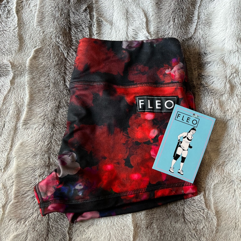 Fleo Shorts